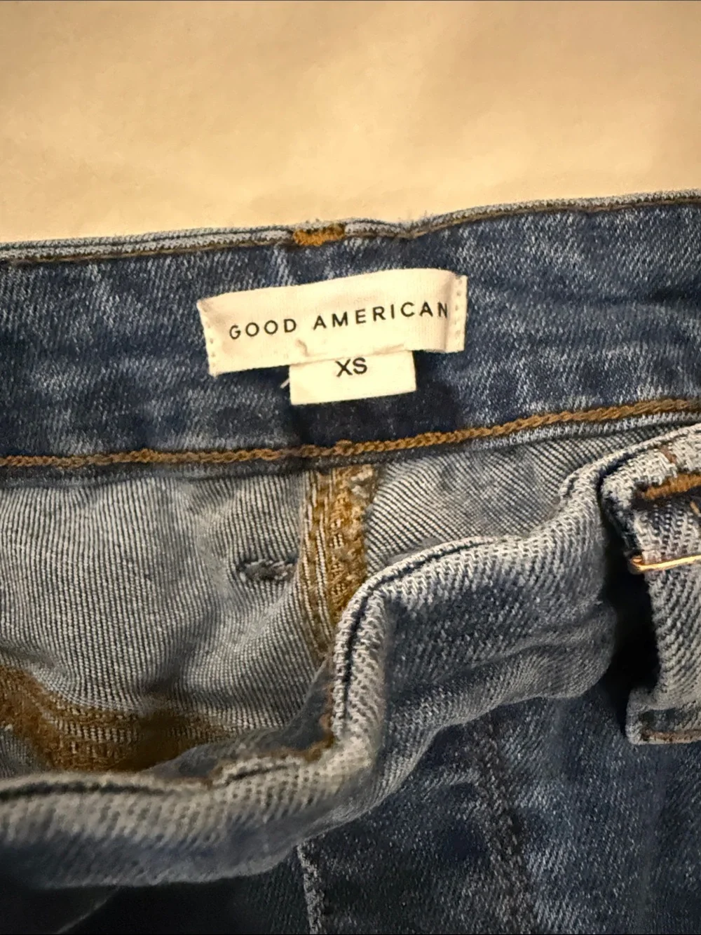 NWT Good American Size 0/XS Dark Blue Flare Women’s Jeans - Picture 3 of 8